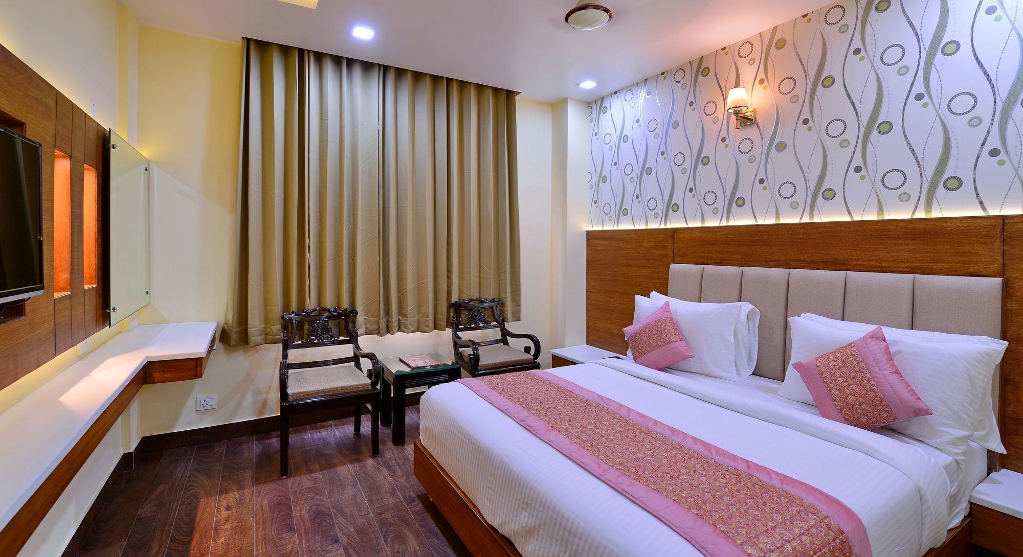 Hotel White Amritsar Exterior photo